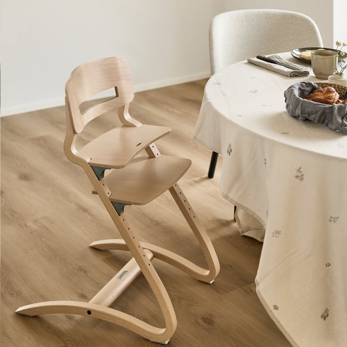 Leander Beech Nature Leander Louie™ High Chair Without Safety Bar