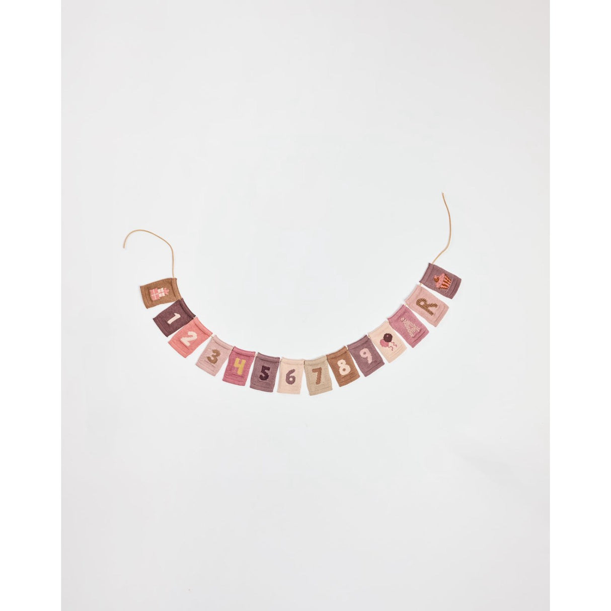 Smallstuff Rose Knitted Flag 1