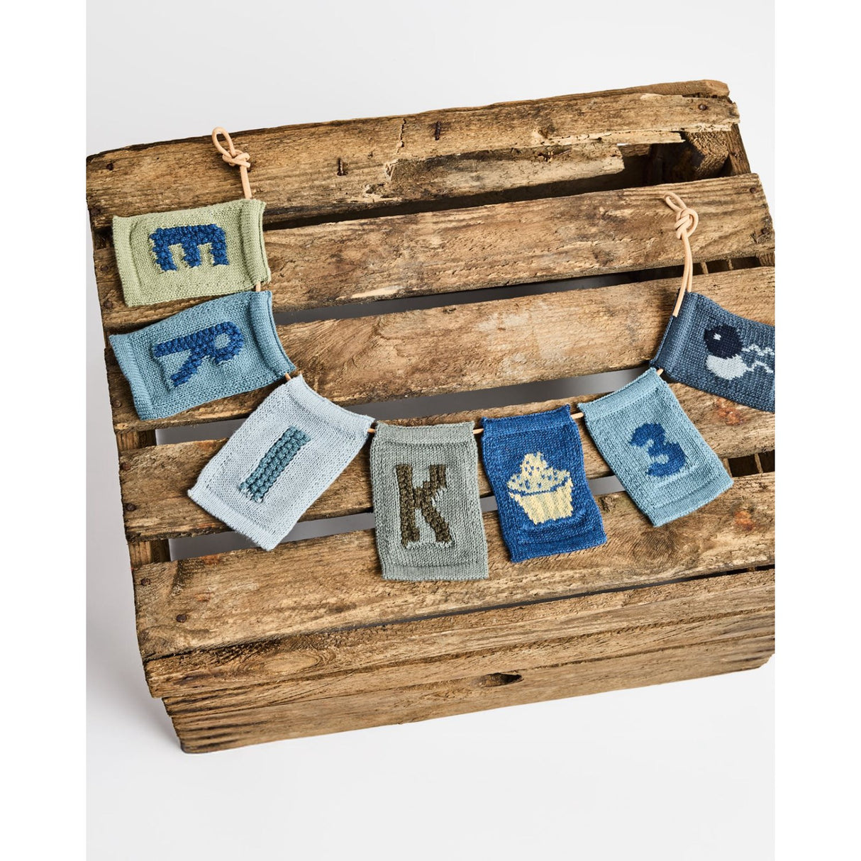 Smallstuff Blue Knitted Flag 3