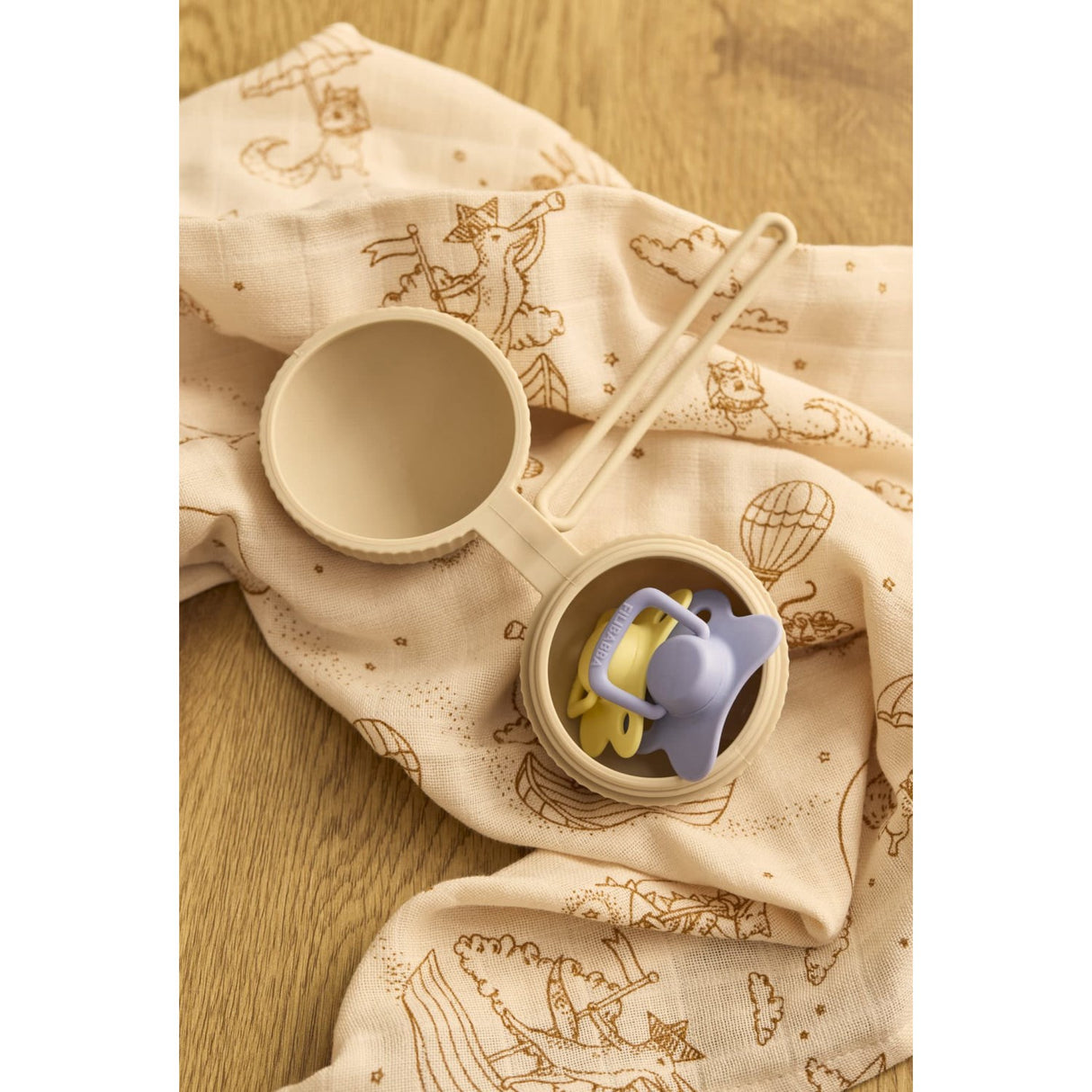 FILIBABBA Offwhite Silicone Pacifier Storage