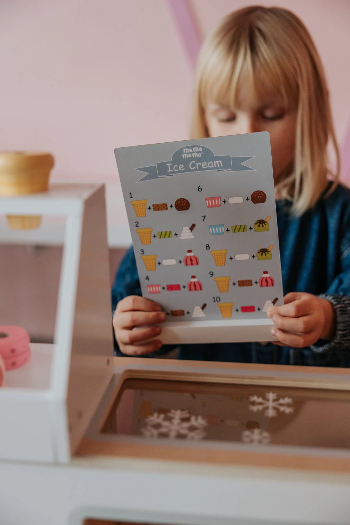 Mamamemo Ice Cream Bar with Fridge