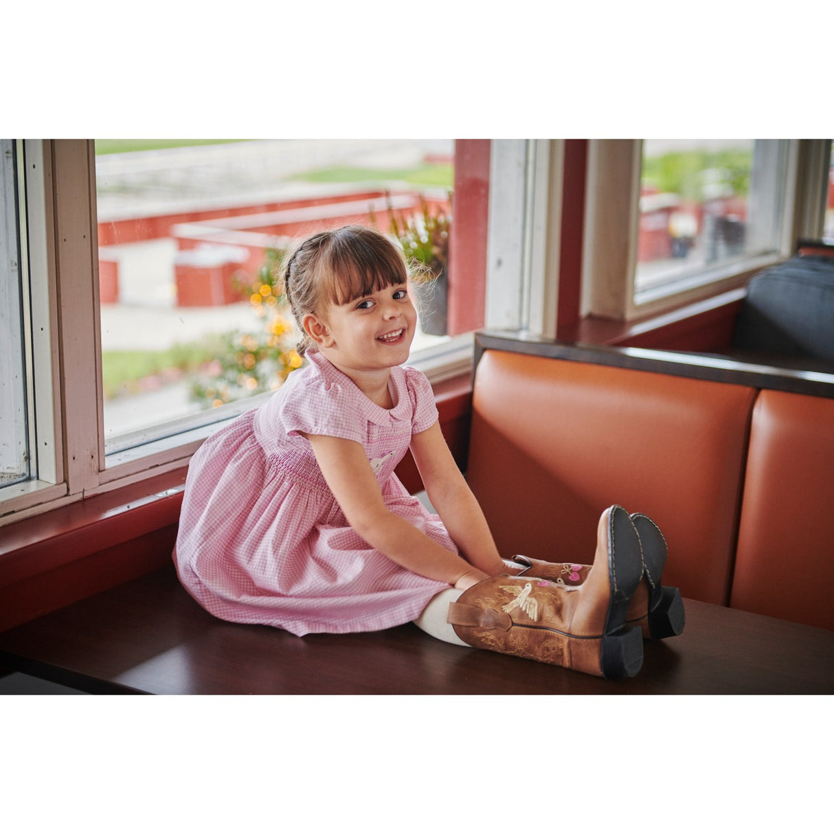 COPENHAGEN COLORS Cognac Dove Limited Cowboy Boots