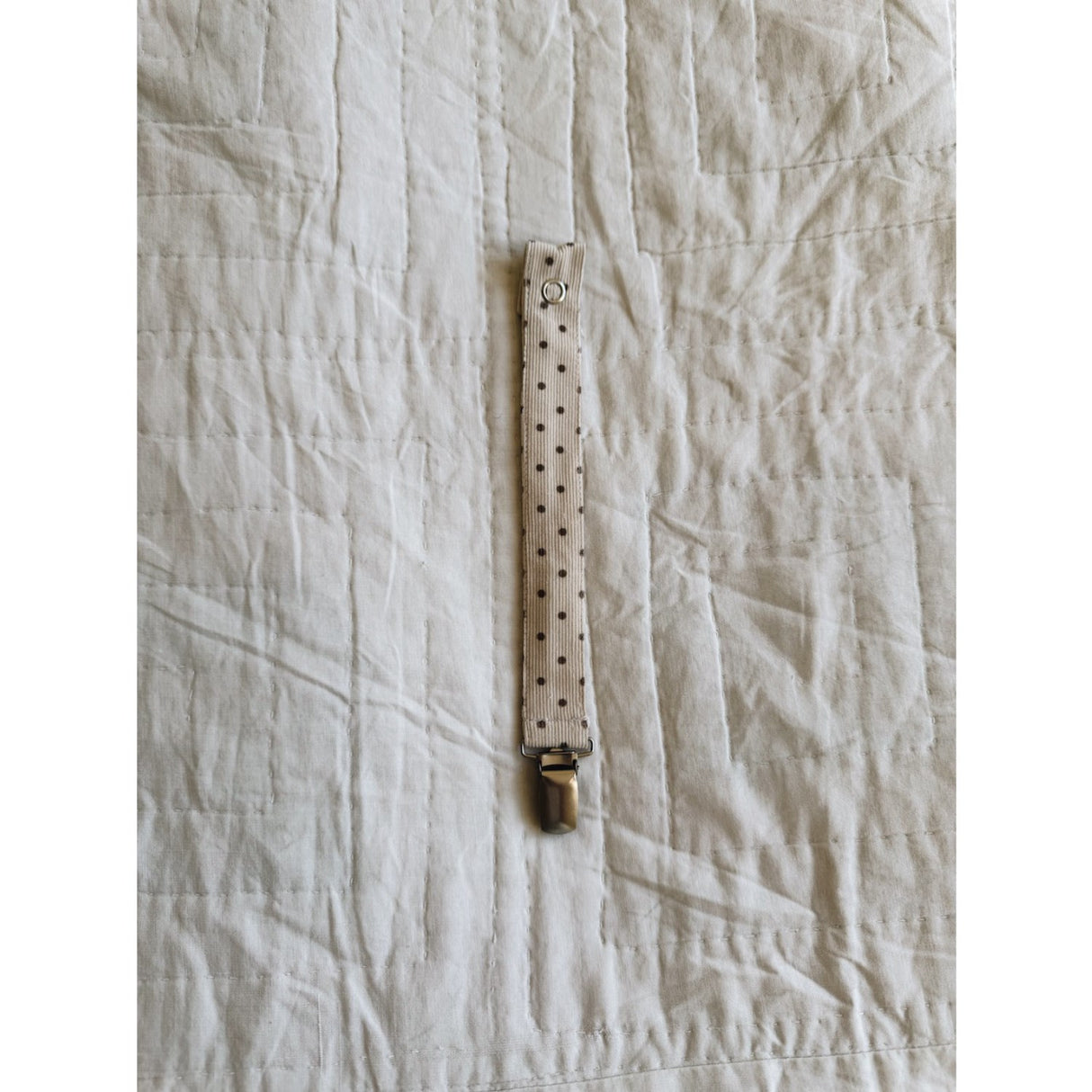 Lalaby BrownDot PACIFIER CLIP