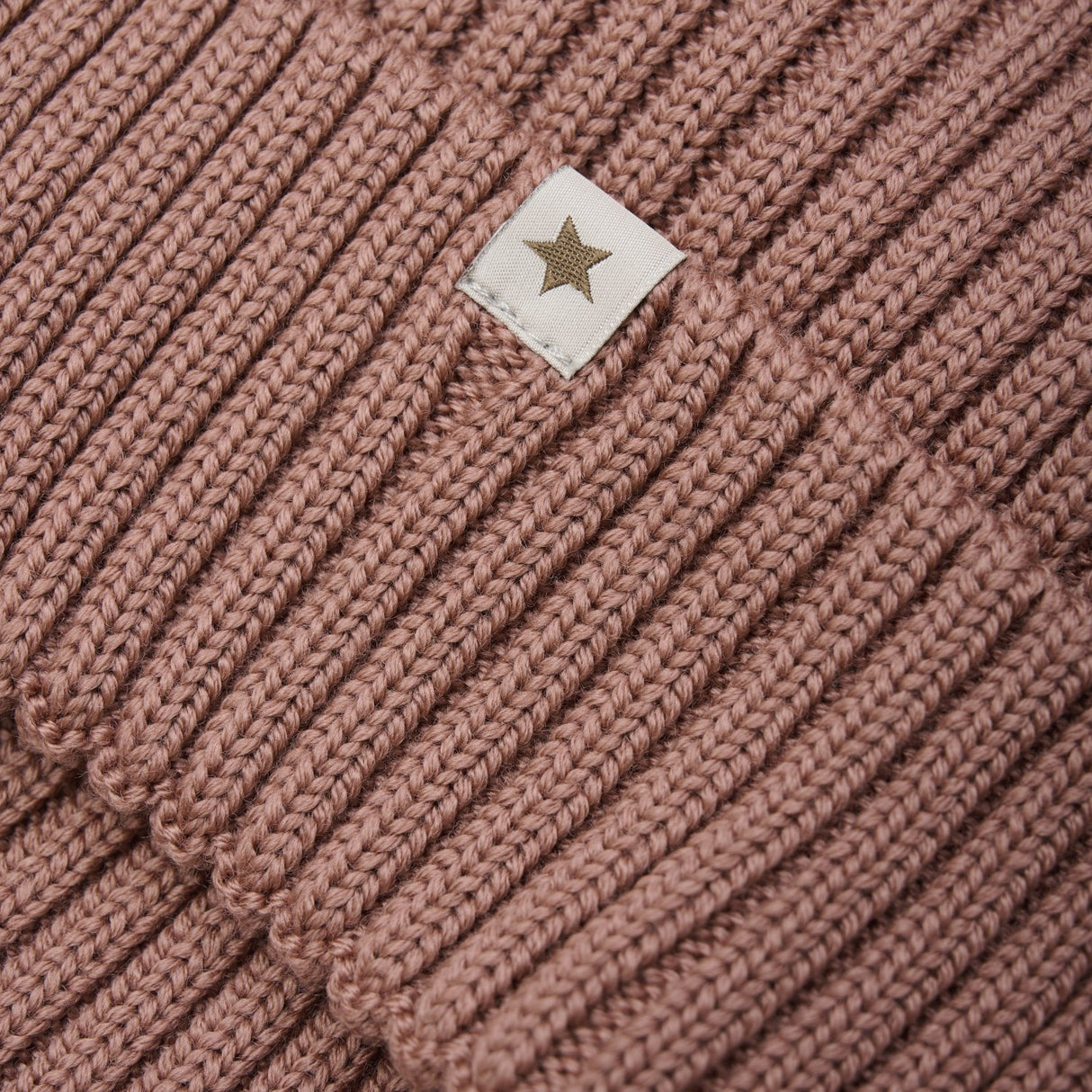 Huttelihut Burlwood Beanie Wool Knit