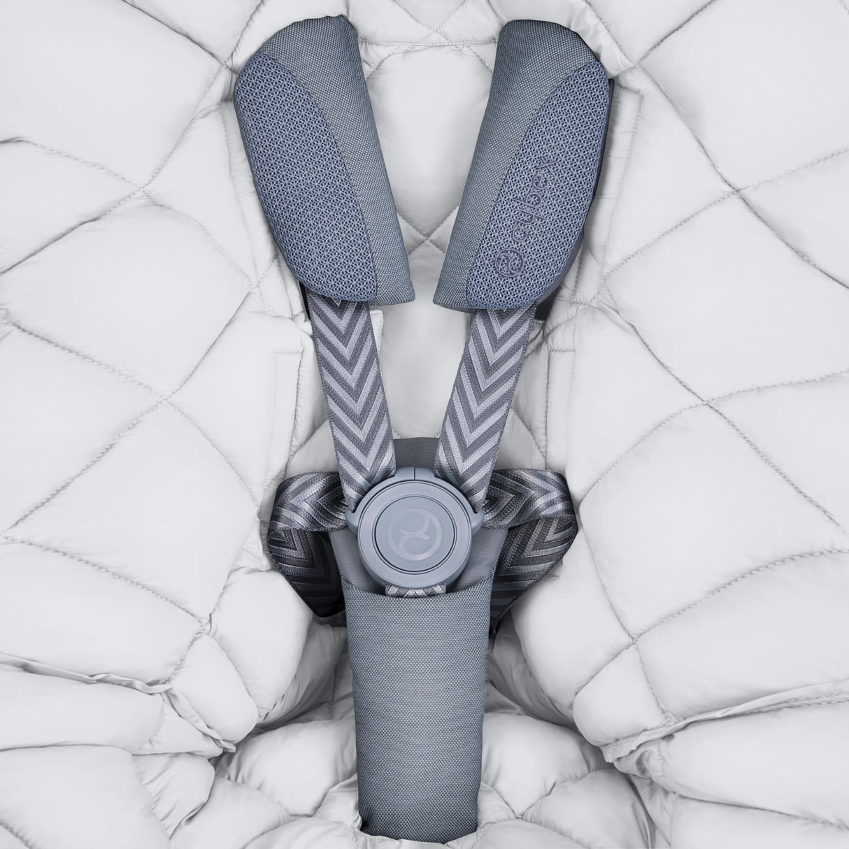 Cybex Lava Grey Snøgga*