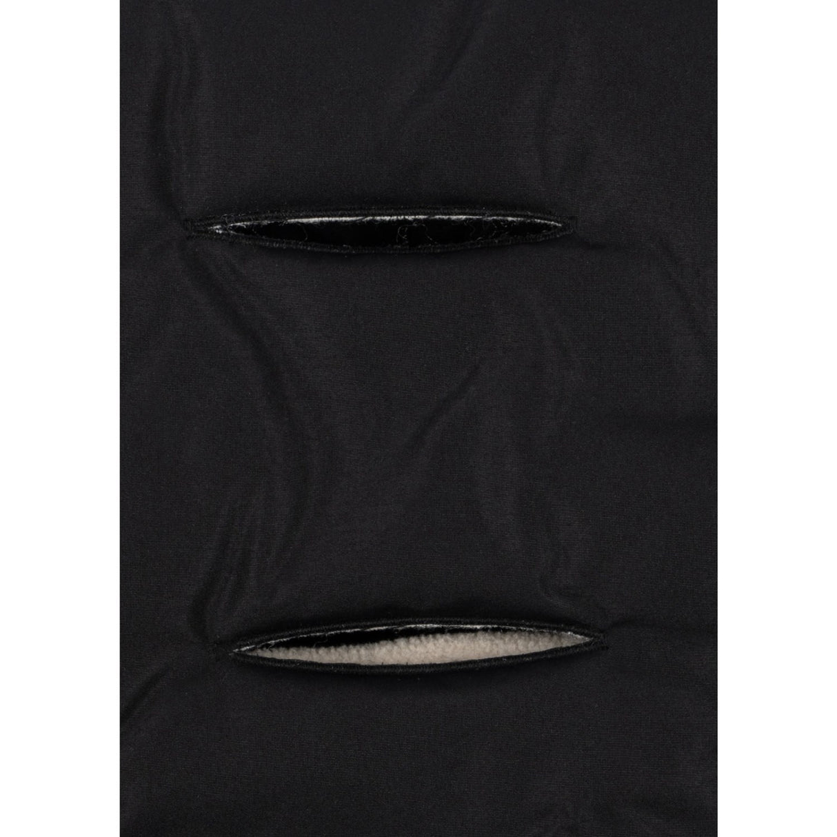 Konges Sløjd Black Nemuri Footmuff