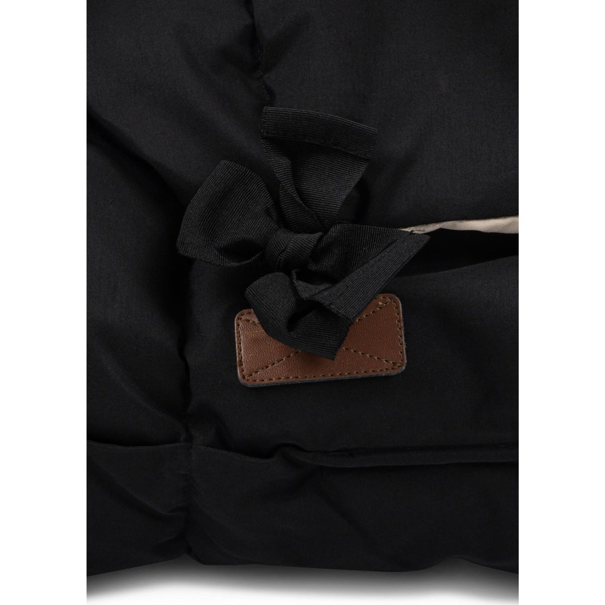 Konges Sløjd Black Nemuri Bag