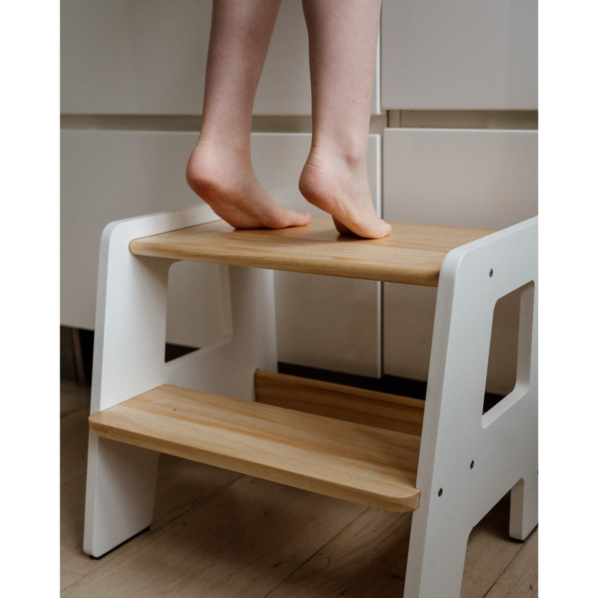 HEMMINGSEN Kids White Children's Stool
