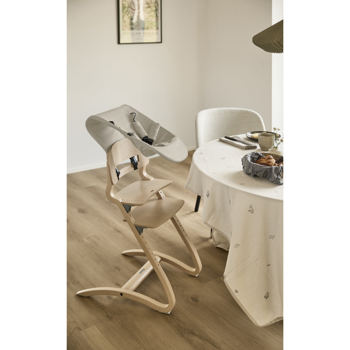 Leander Cappuccino Newborn Seat For Leander Highchair