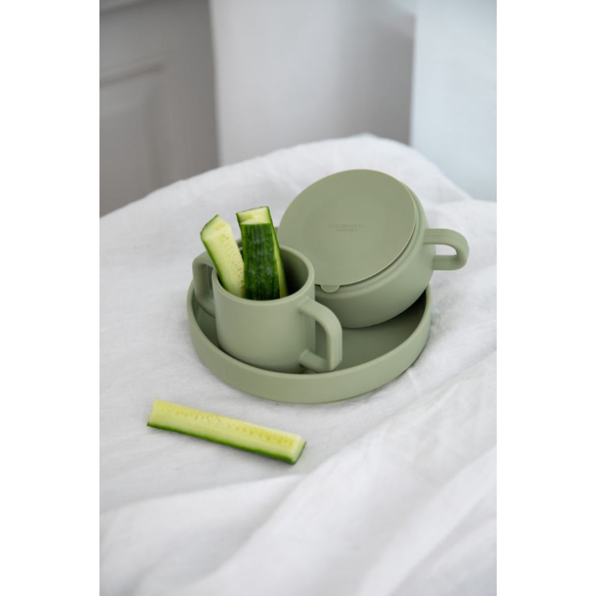 Everleigh & Me Olive Dinner Set