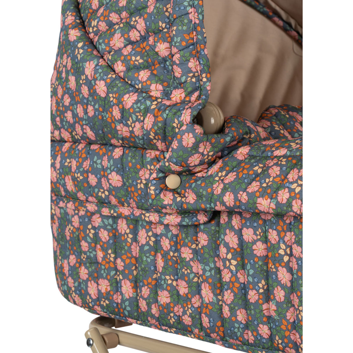 Konges Sløjd Kyoto Doll Pram.