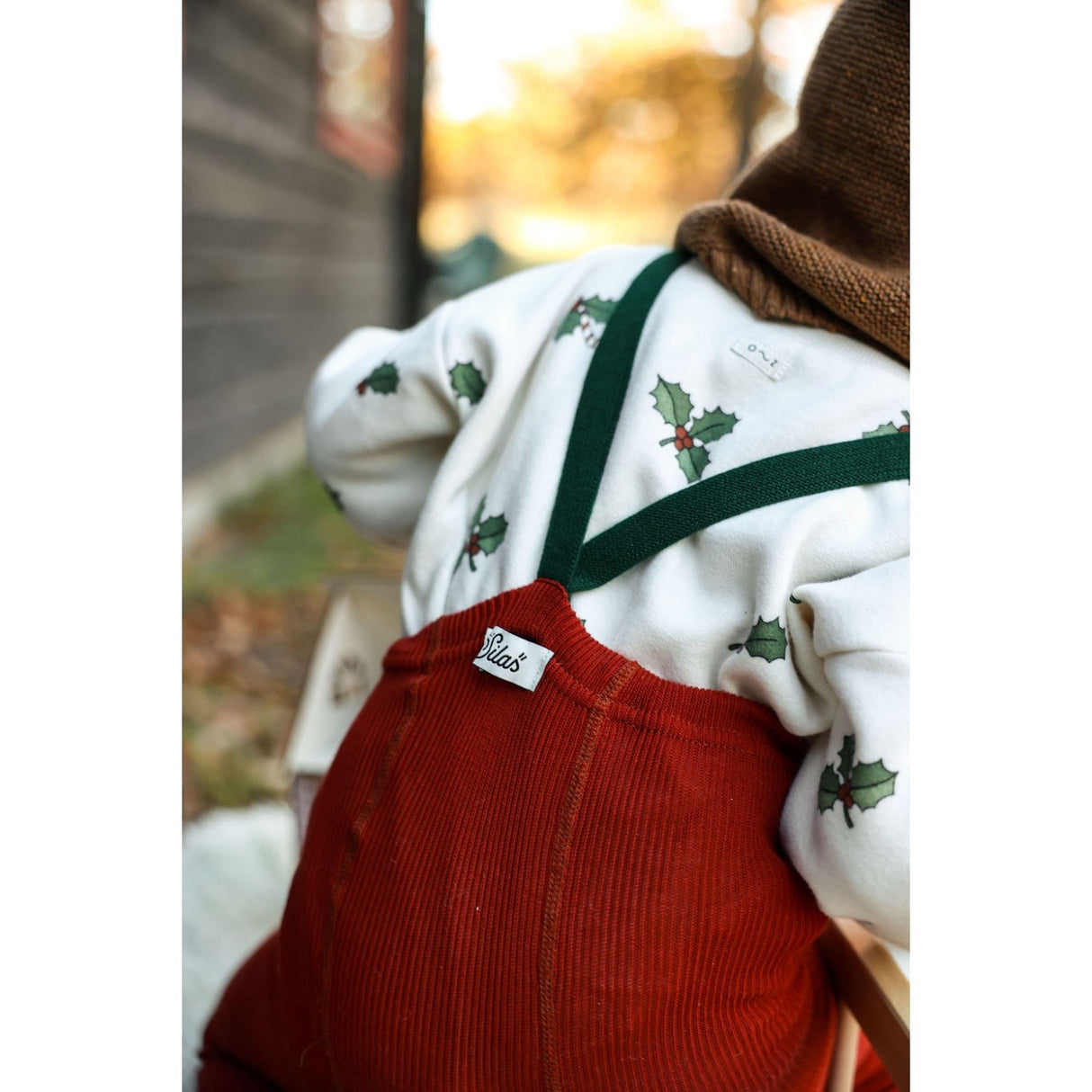 Silly Silas Maple Leaf With Dark Forest Green Footed Tights Christmas Edition