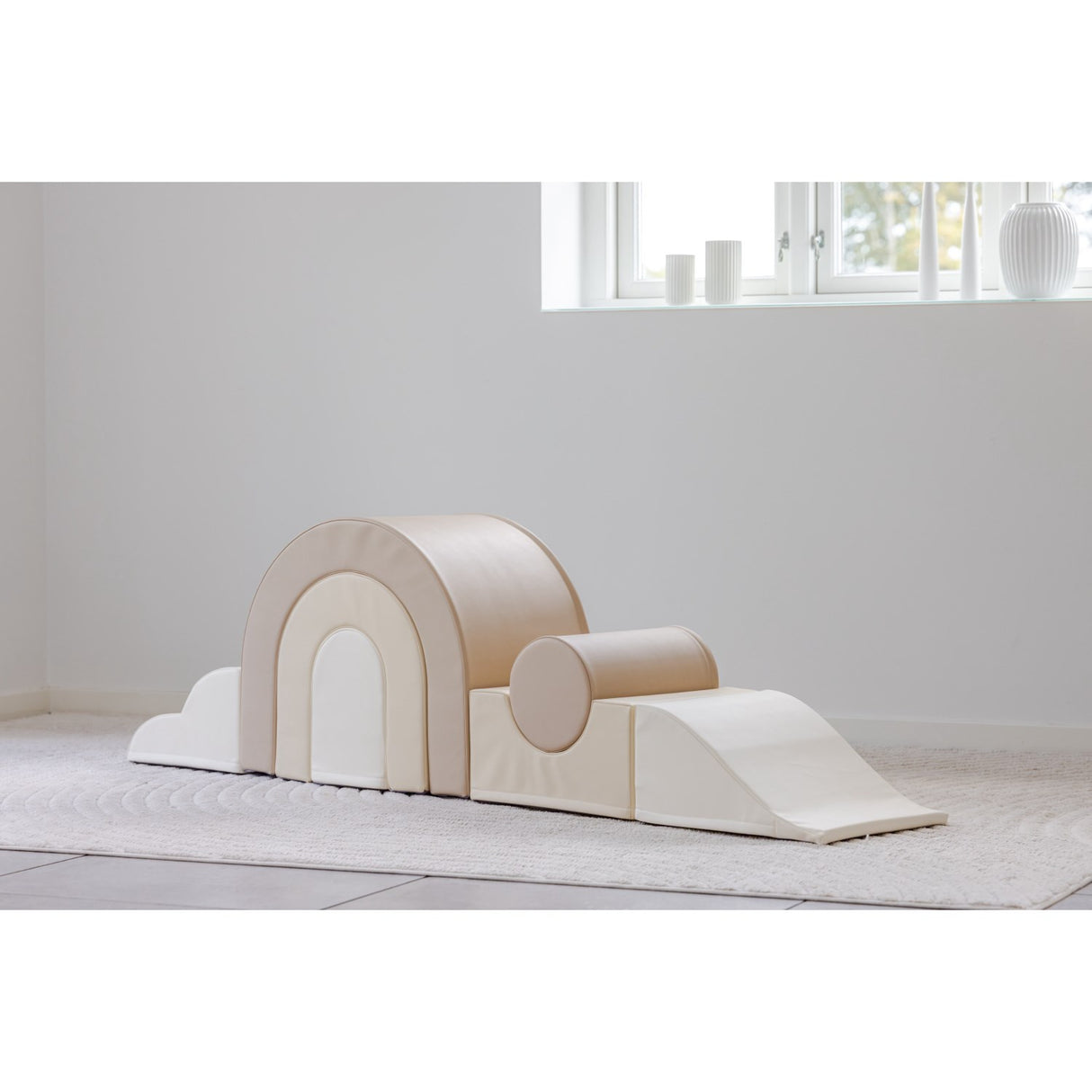 Tumble Time Rainbow 7-piece tumbling set in vegan PU leather