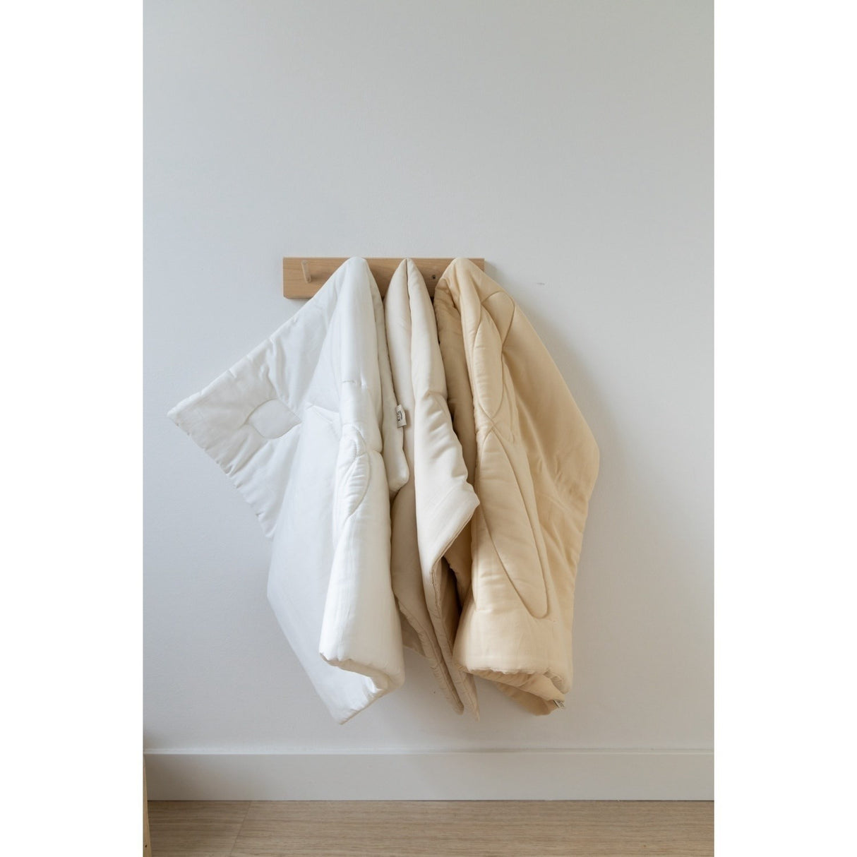 KAS Kopenhagen Beige Dragon Fly Blanket