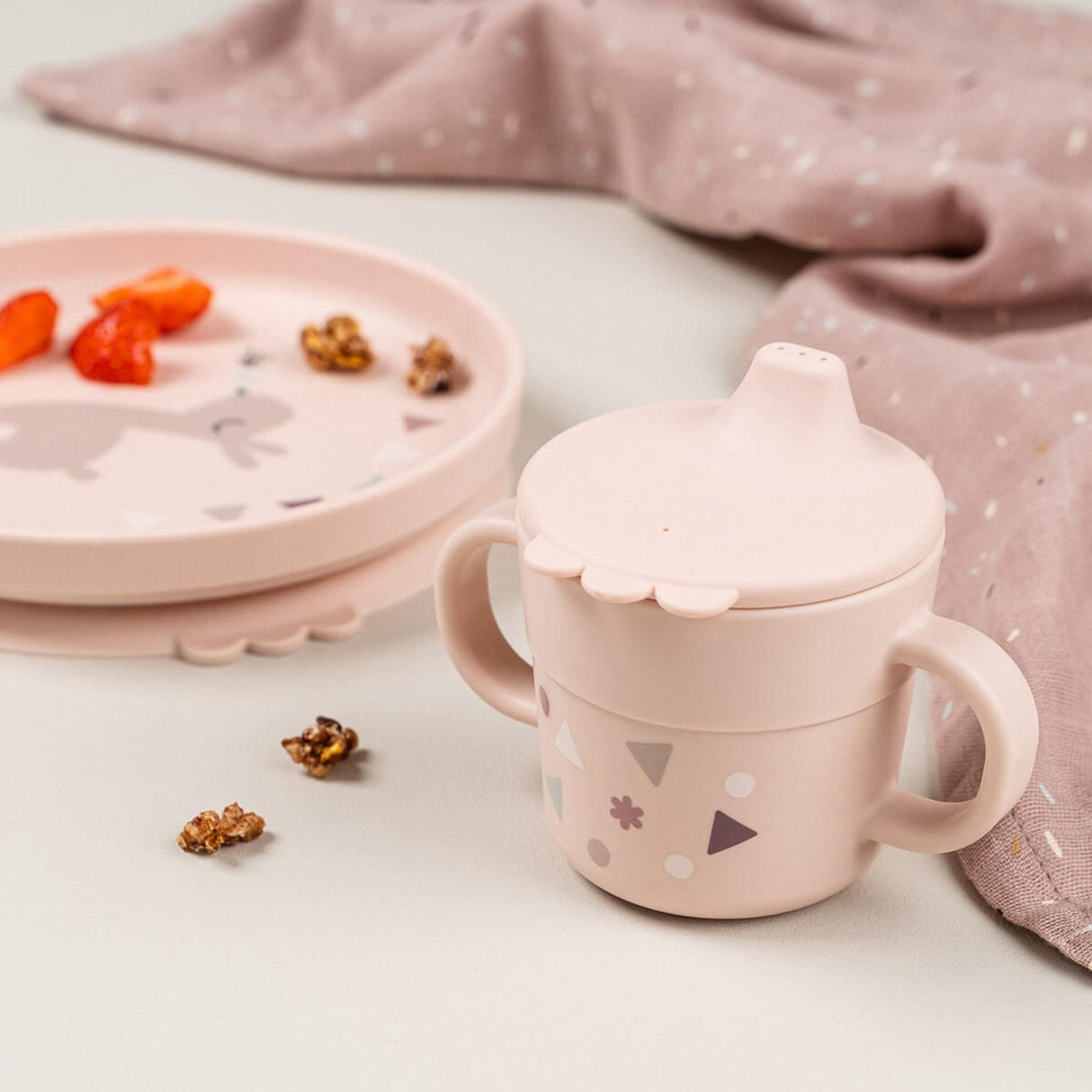 DonebyDeer Celebration Powder Foodie Dinner Set With Sugekop