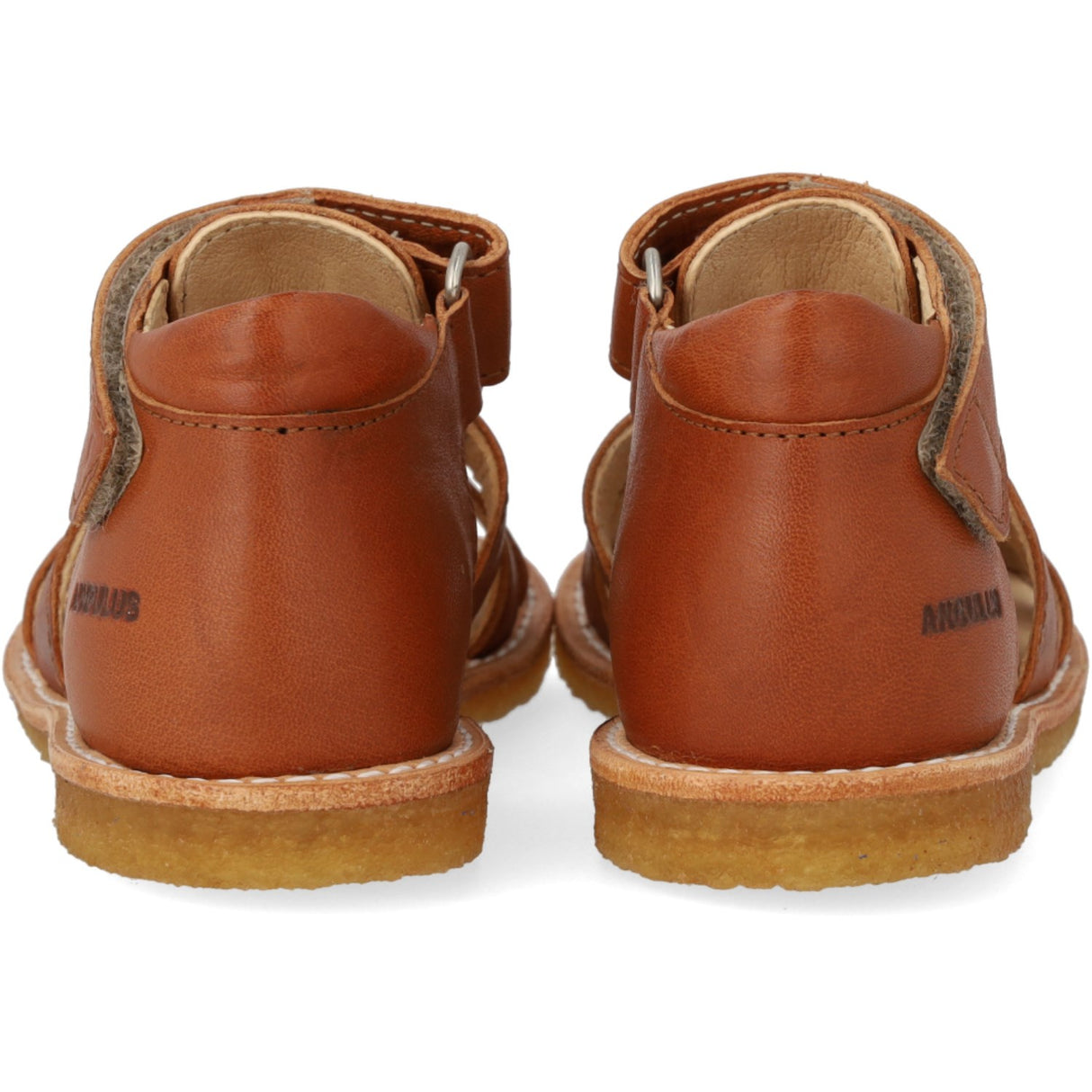 Angulus Sandal w. Closed Toe and Velcro Cognac