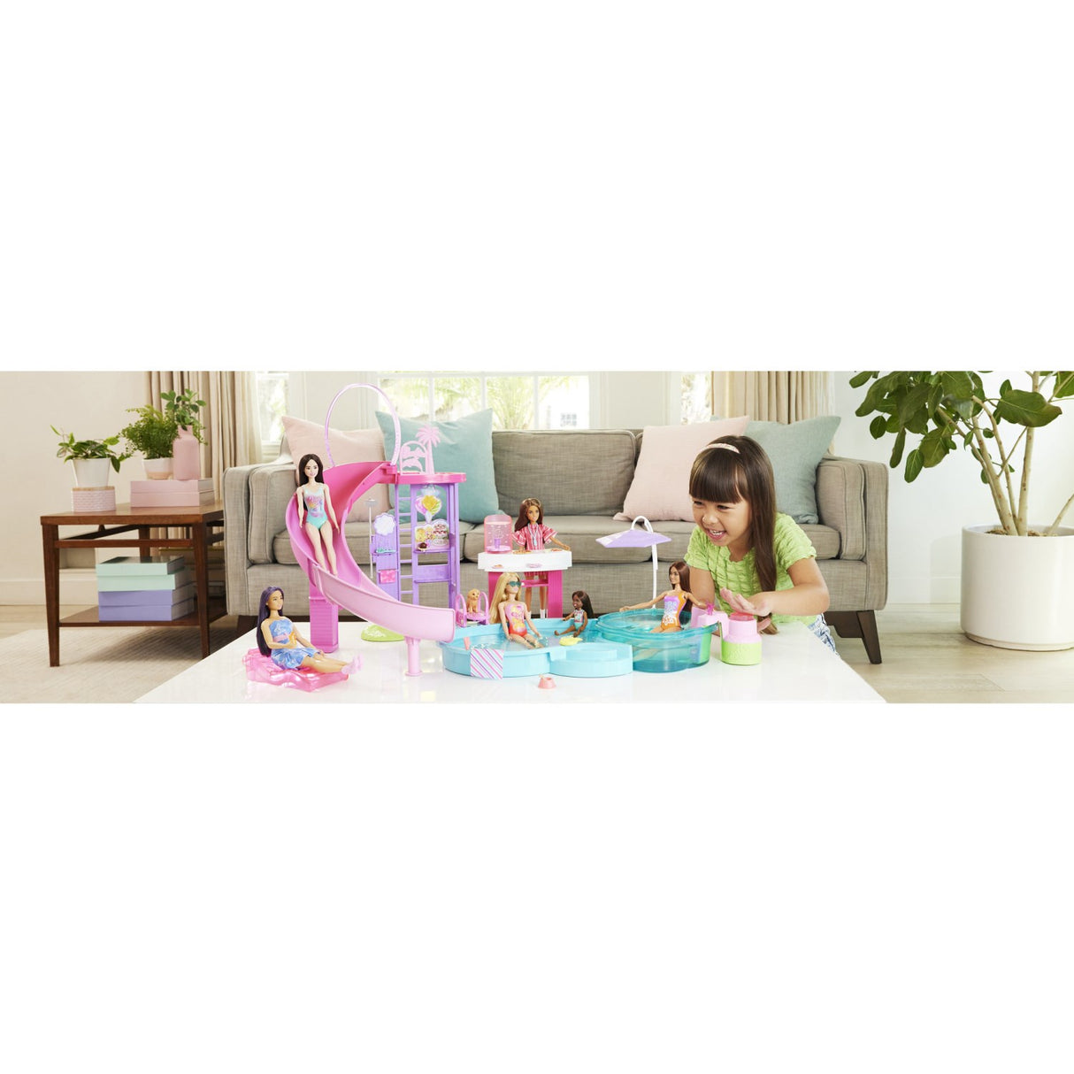 Barbie® Dream Pool