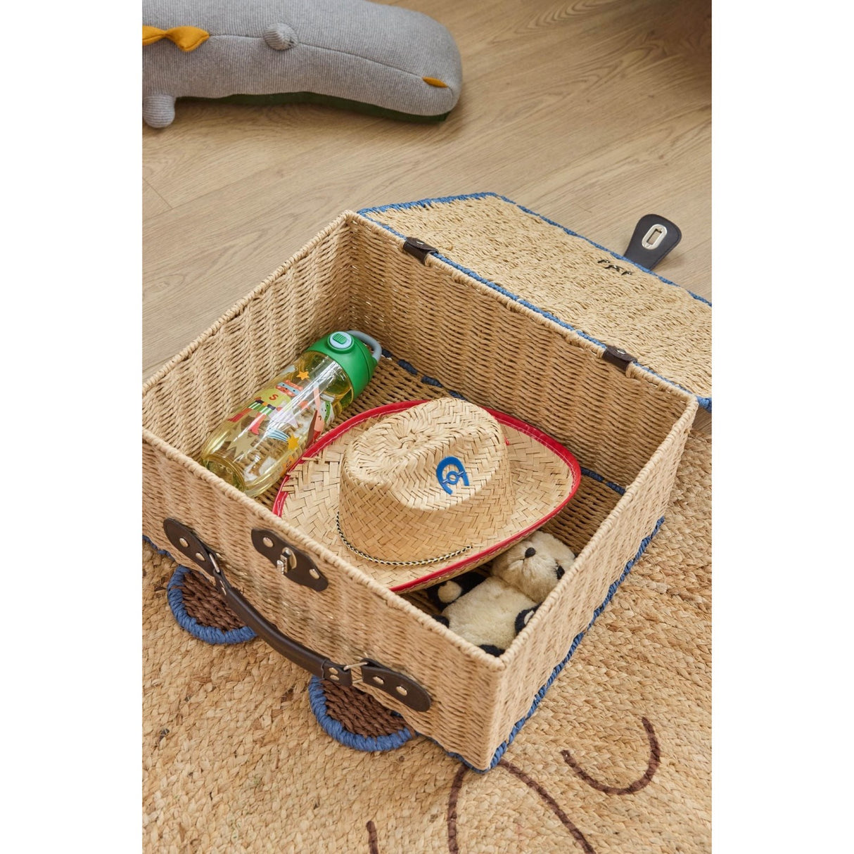 Rice Paper Rope Suitcase In Bear Shape With Blue Details