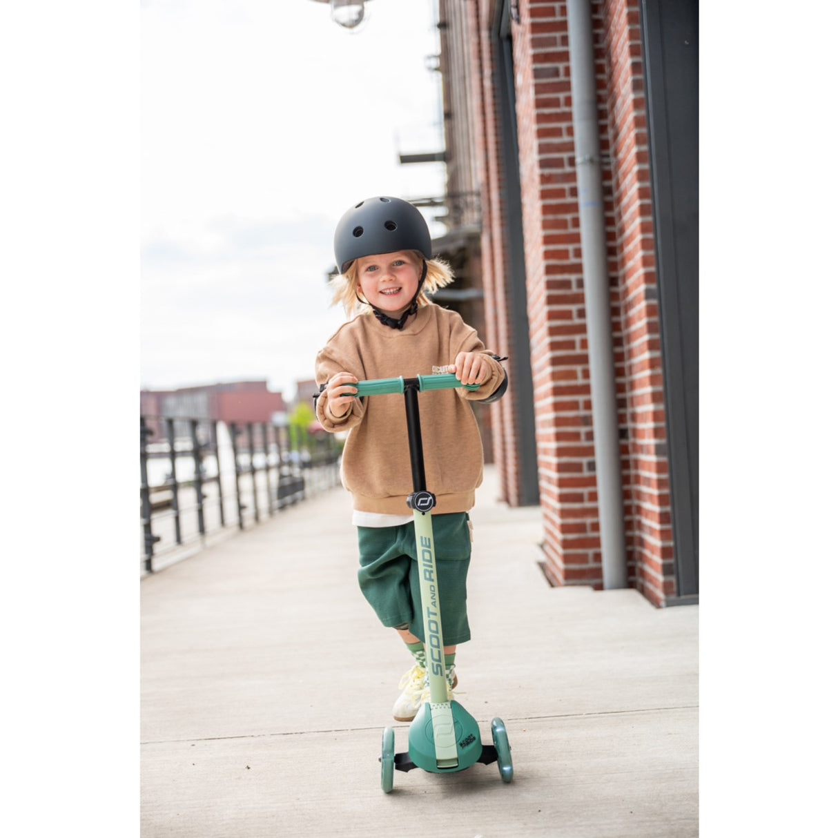 Scoot and Ride Forest Highwaykick 3S