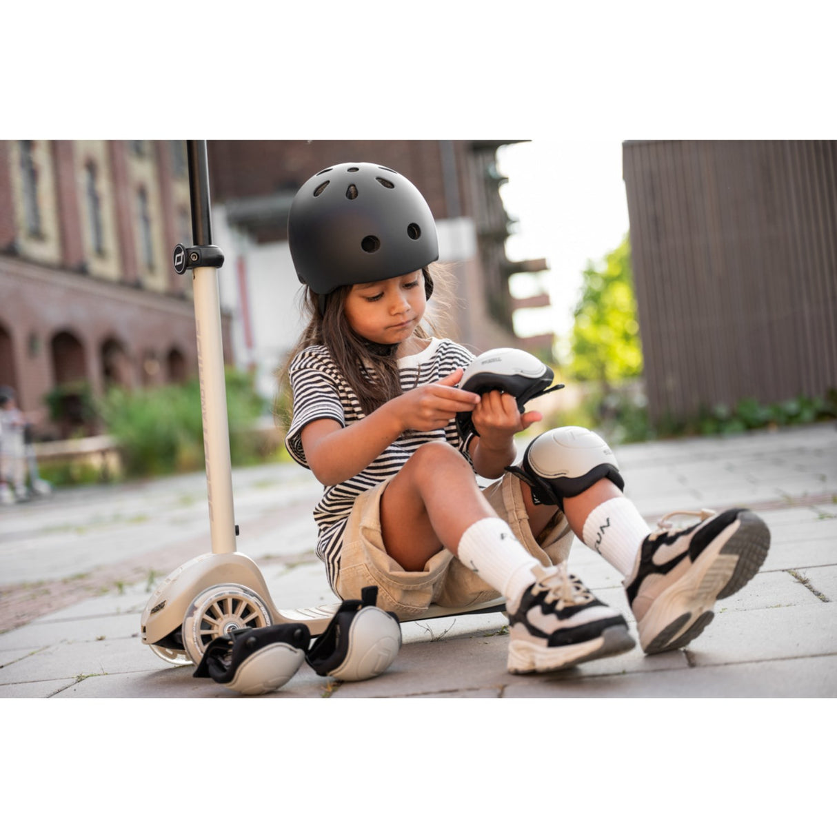 Scoot and Ride Ash Highwaykick 3S