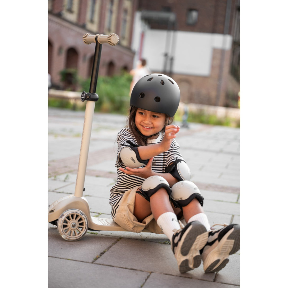 Scoot and Ride Ash Highwaykick 3S