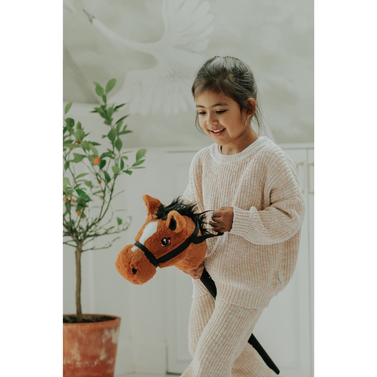 KREA® Hobby Horse Dark Brown