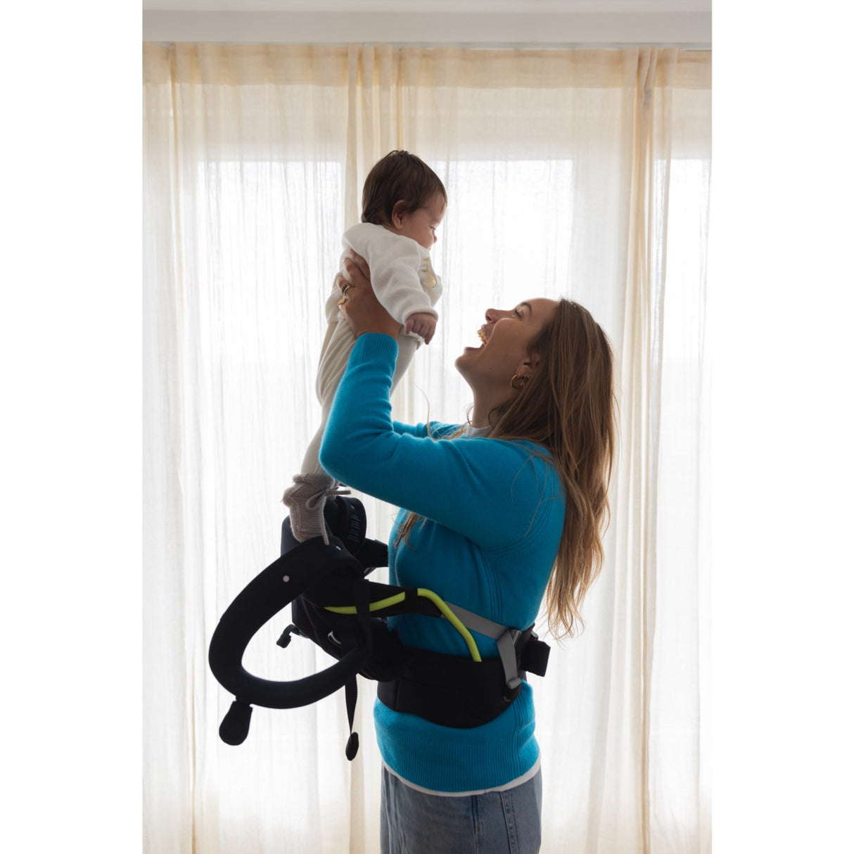 Nimbel Midnight Blue Carrier