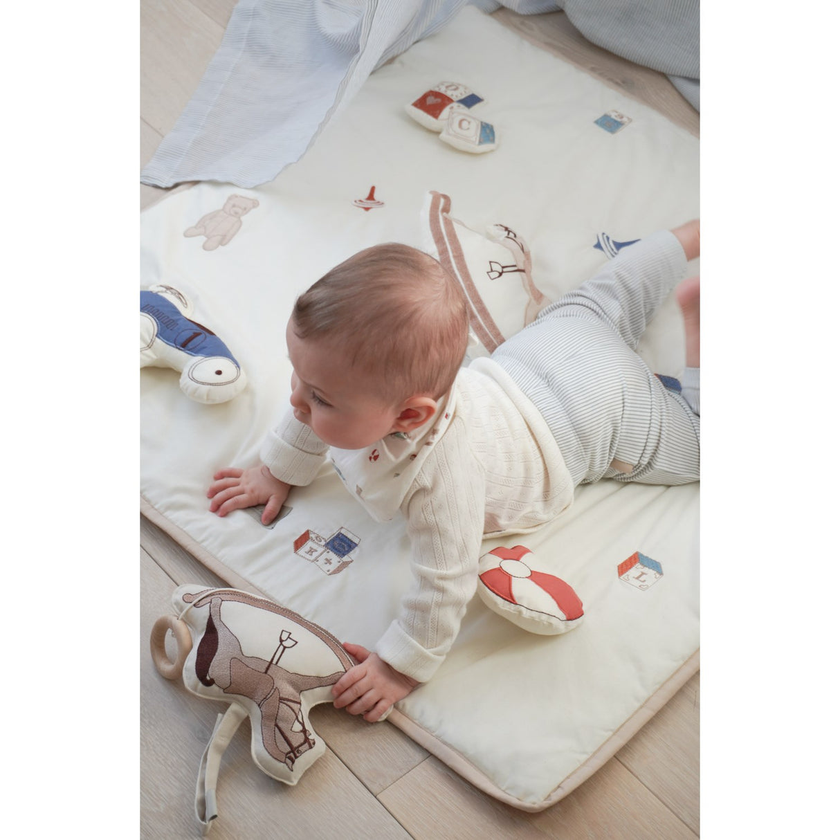 Cam Cam Copenhagen Vintage Toys Activity Playmat