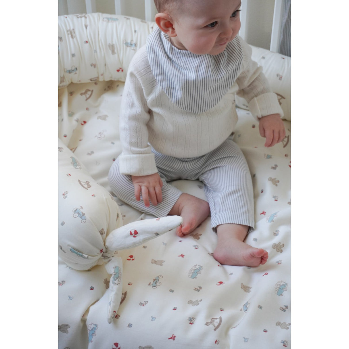 Cam Cam Copenhagen Vintage Toys Bed Snake