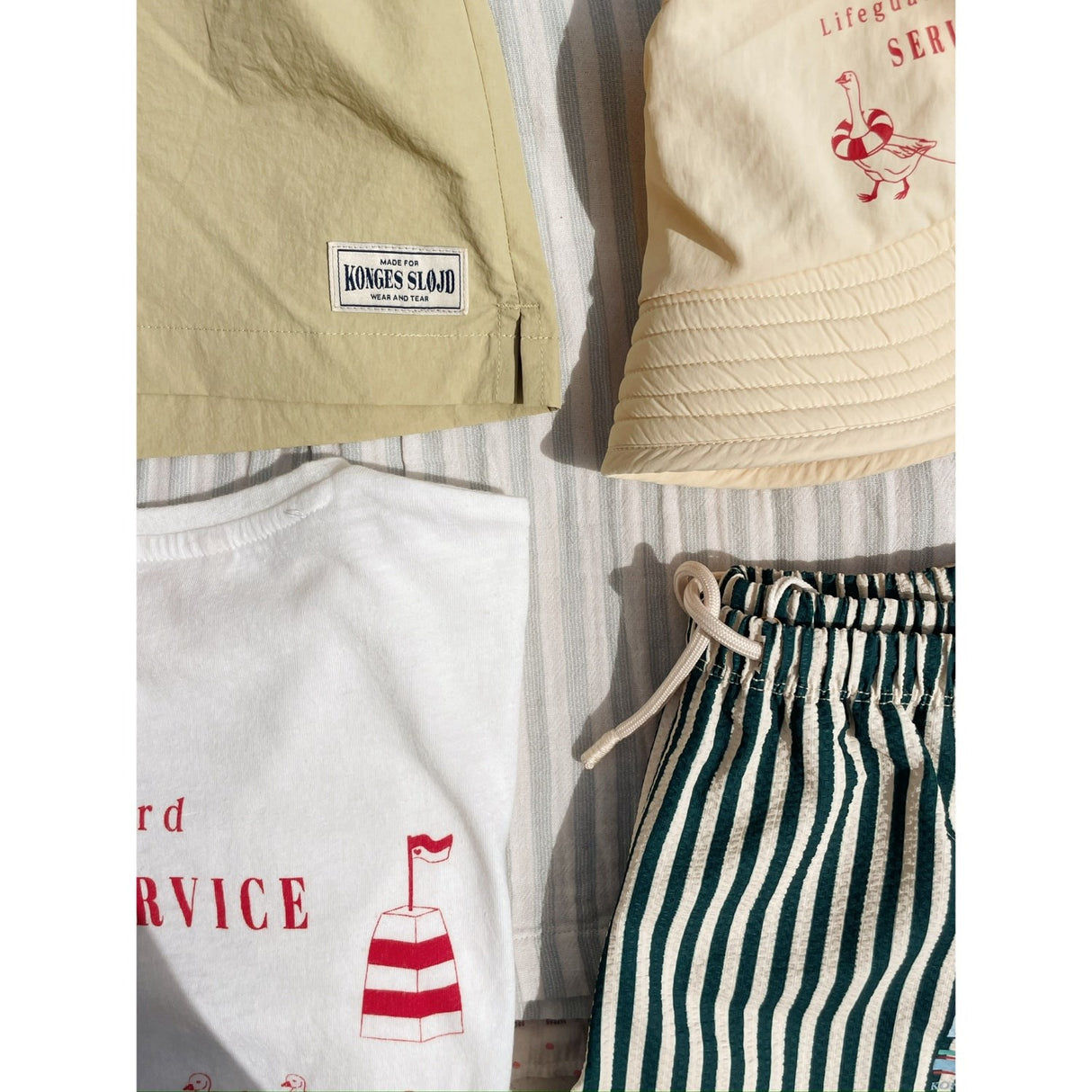 Konges Sløjd Banana Crepe Pomio Bucket Hat Grs