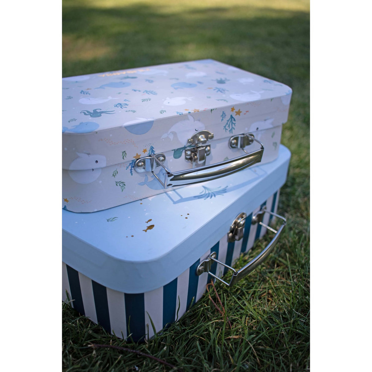 FILIBABBA Christian's Whale Tales Suitcase Set For Play And Storage 2 Pack