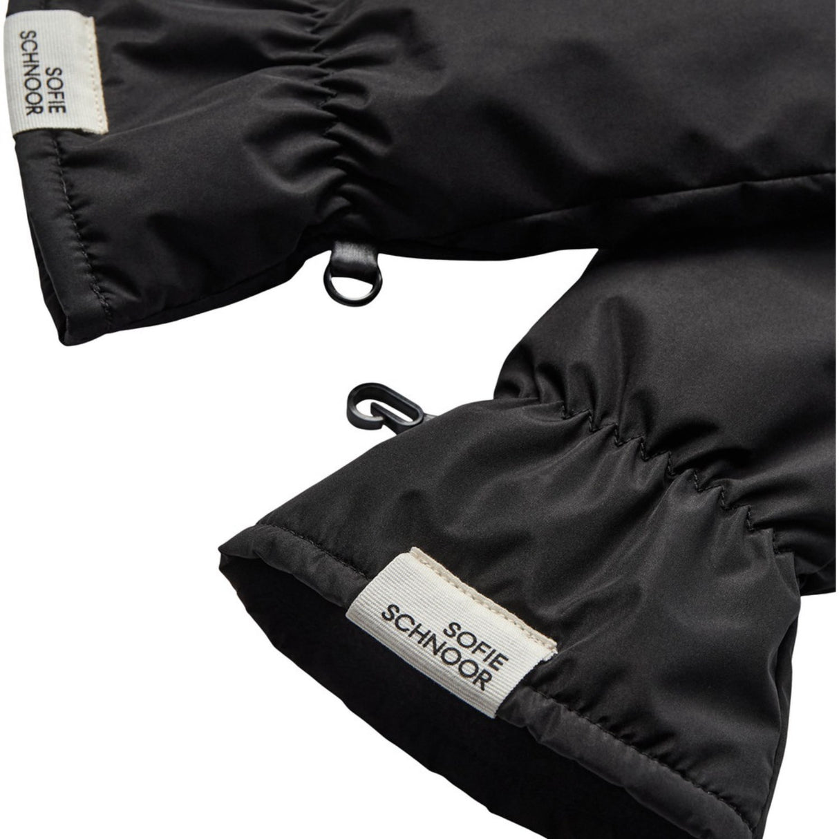 Sofie Schnoor Black Noviesy Mittens