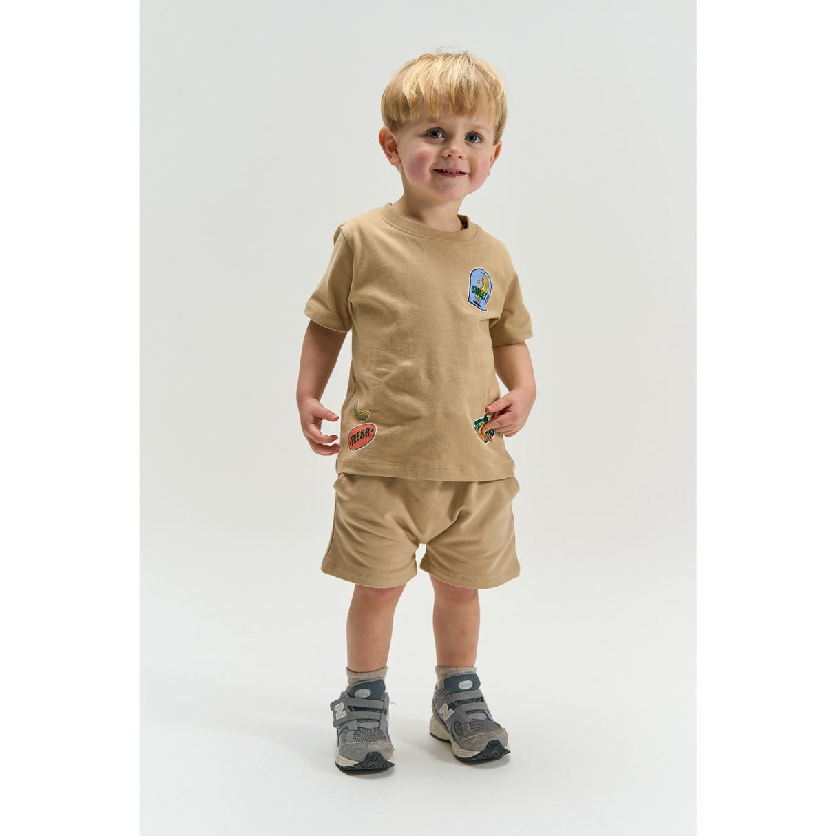 THE NEW Siblings Humus Tnsttadeo S_S Tee