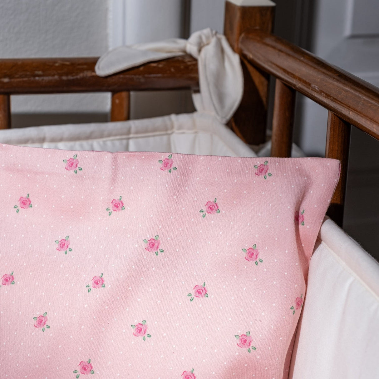 That's Mine Tiny Roses Levi Bedding