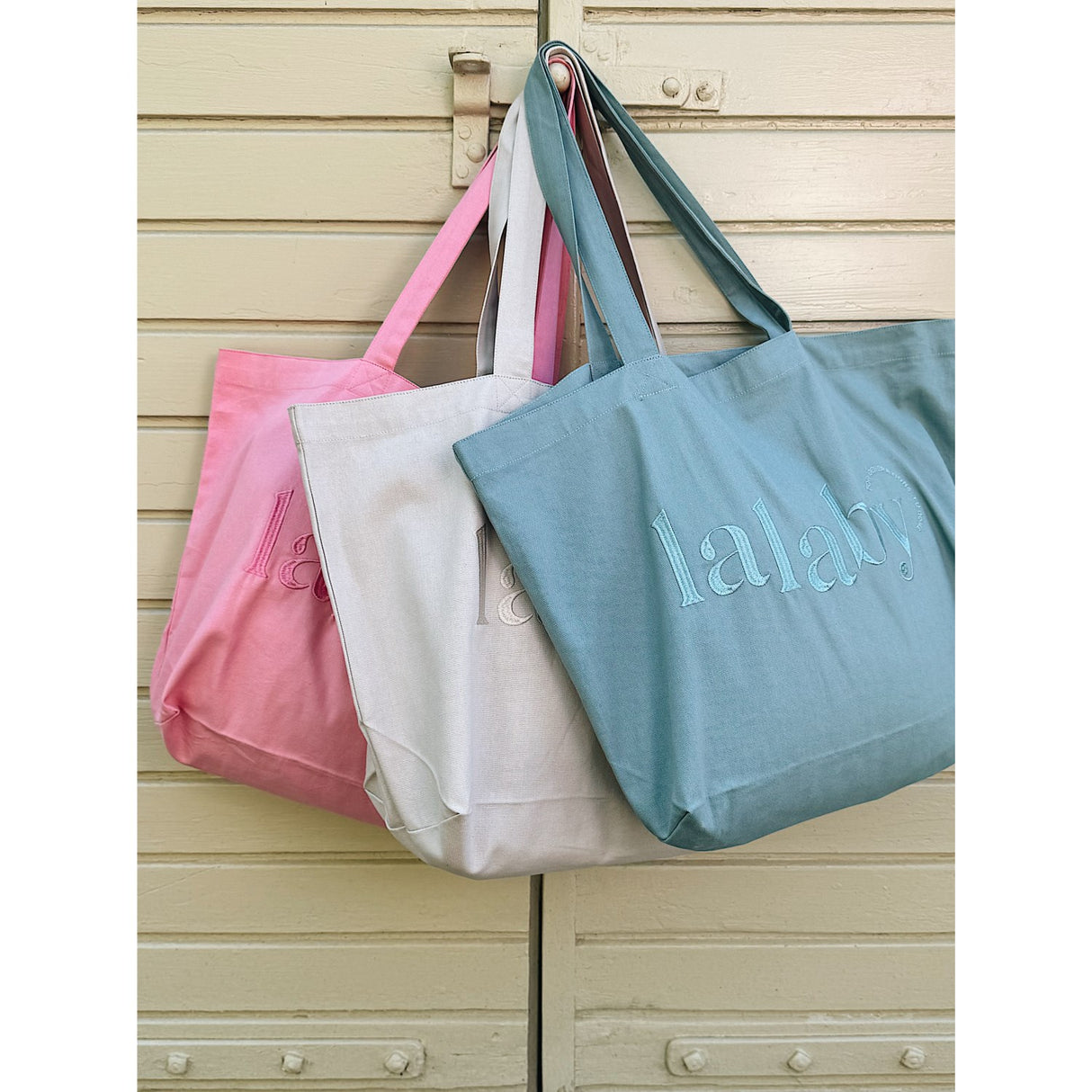 Lalaby Pool Toto Tote Bag