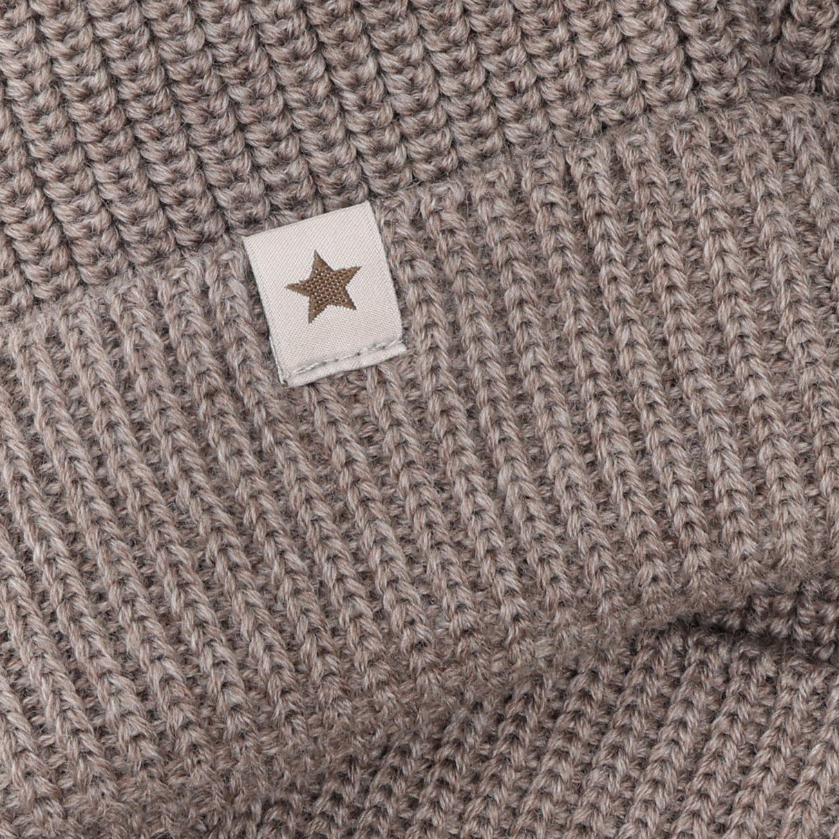 Huttelihut Cinder Melange Beanie Wool Knit Pompoms