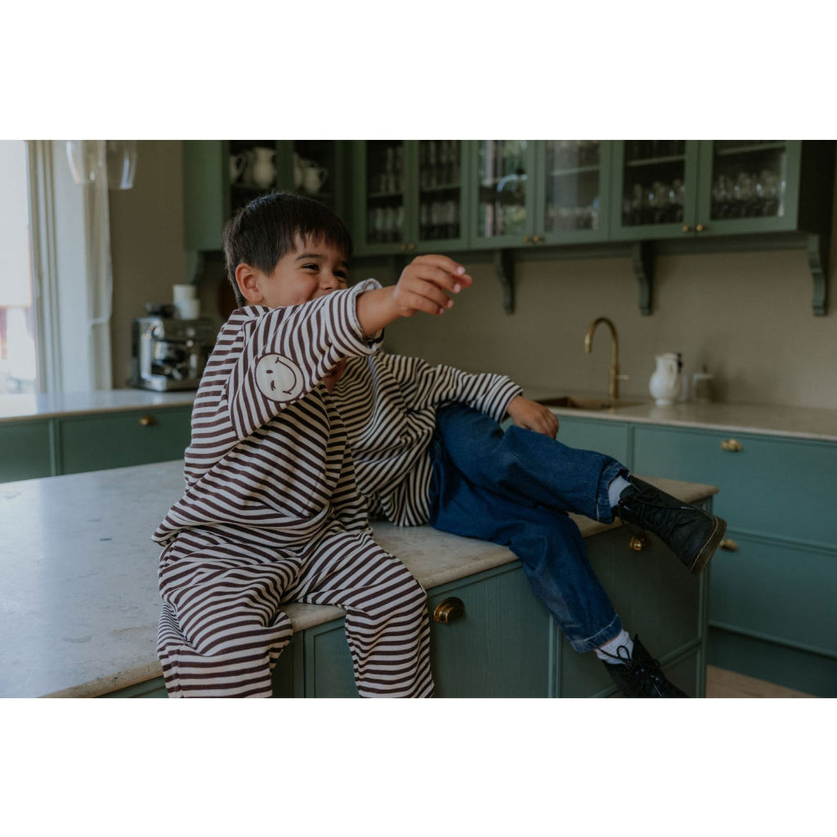 Fliink Coffee Bean / Sandshell Alvin Stripe Pants