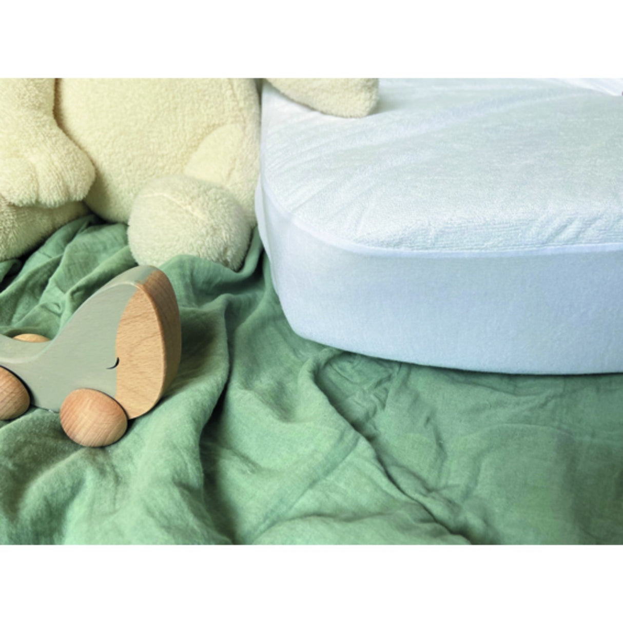 Candide White Bamboo Mattress Protector 60 × 120 Cm