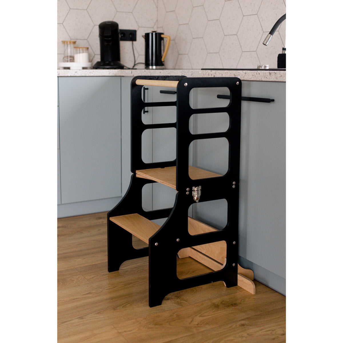 Duck Woodworks Black Foldable EC Tower
