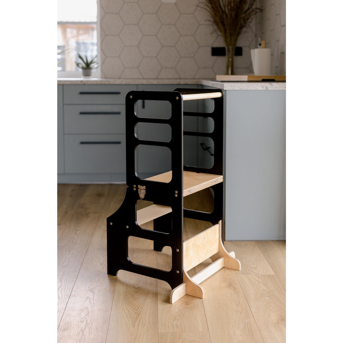 Duck Woodworks Black Foldable EC Tower