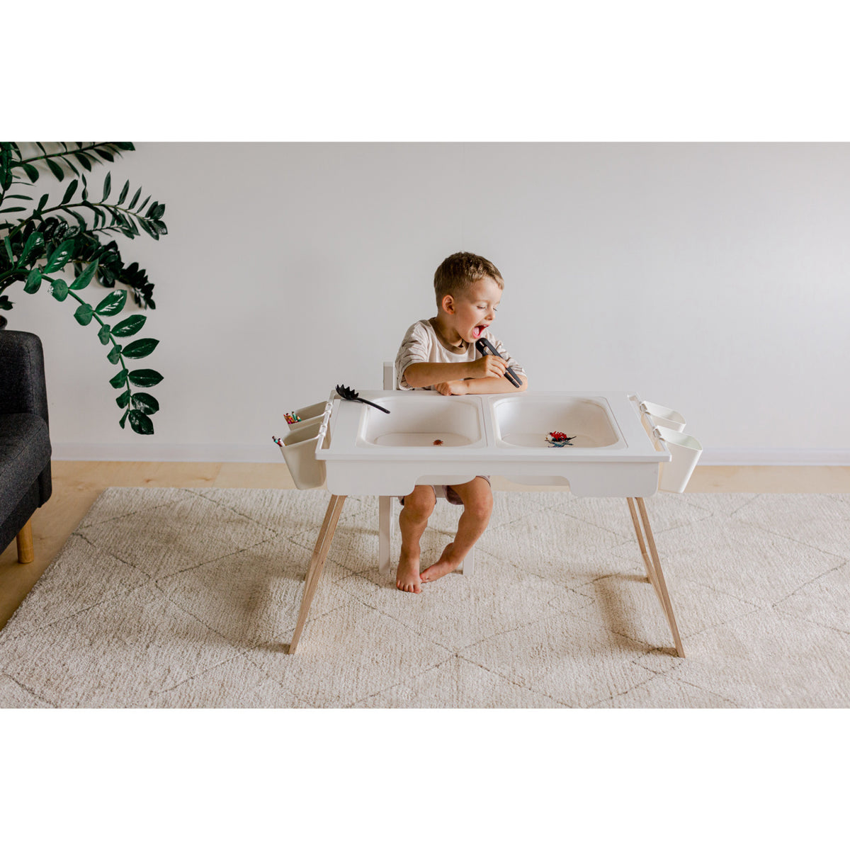 Duck Woodworks White Sensory Table With 2 Boxes Included