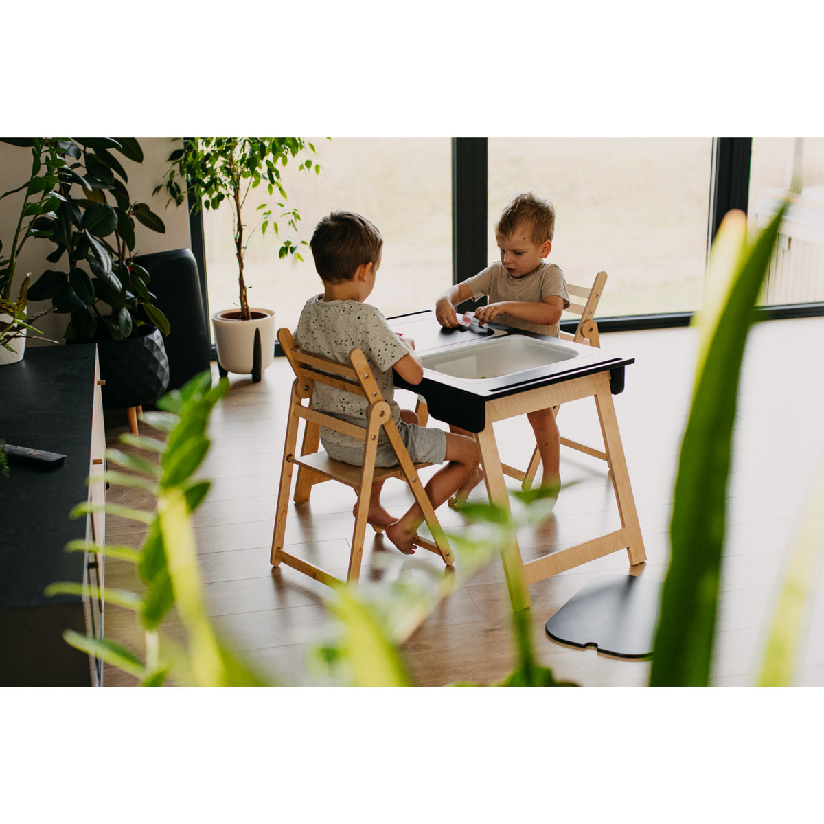 Duck Woodworks Black Sensory Table With 2 Boxes Included