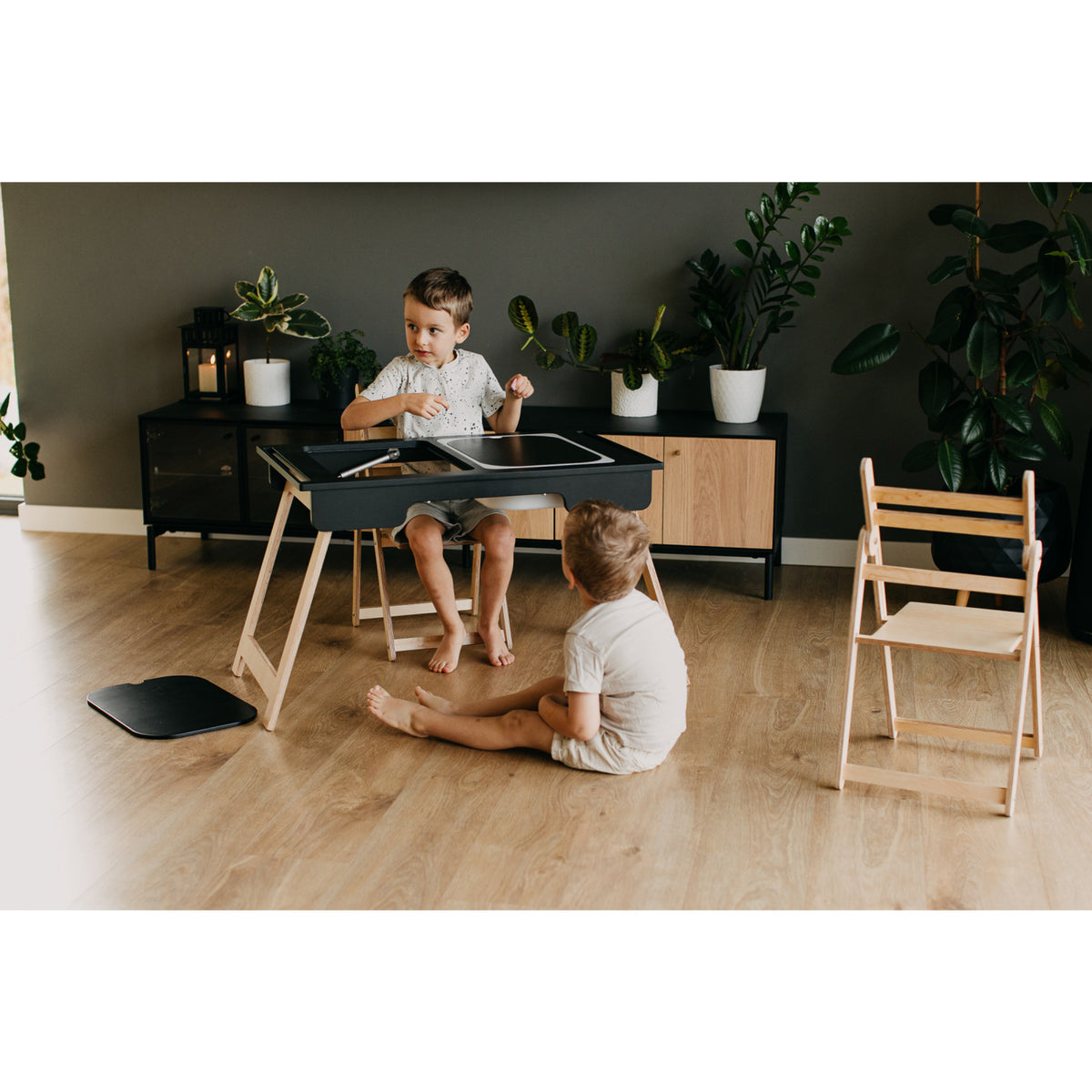 Duck Woodworks Black Sensory Table With 2 Boxes Included