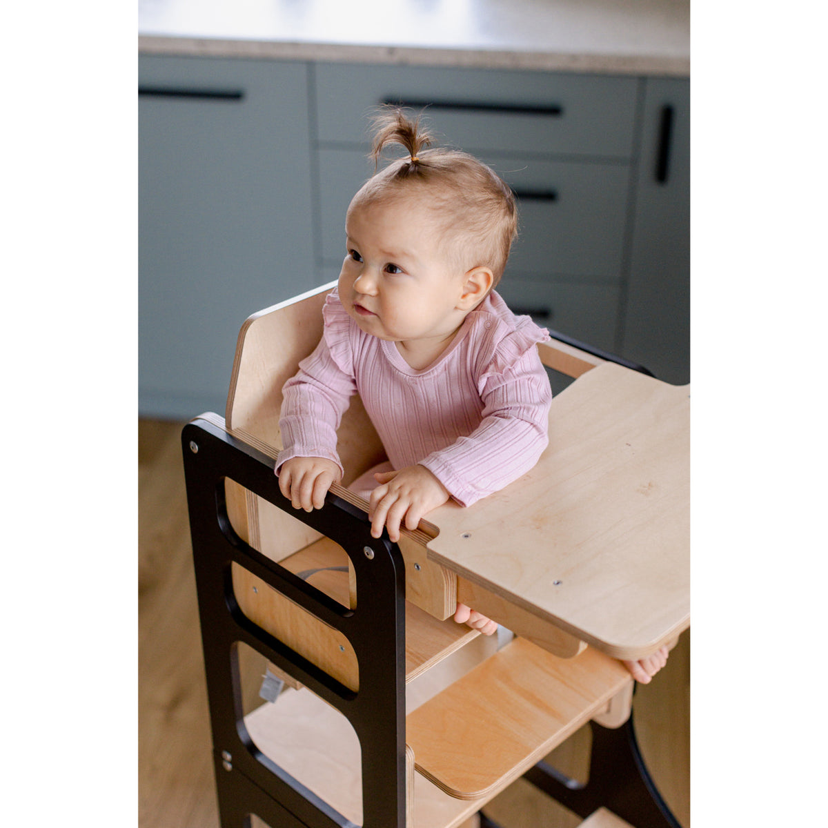 Duck Woodworks Black Foldable EC Kitchen Tower With High Chair Addon Set