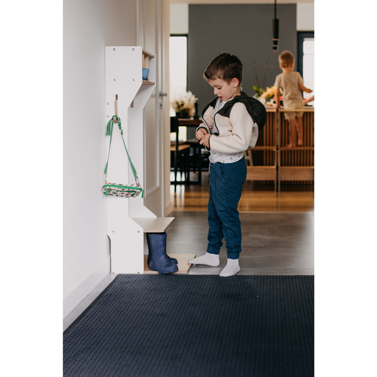 Duck Woodworks White Wardrobe Outerwear