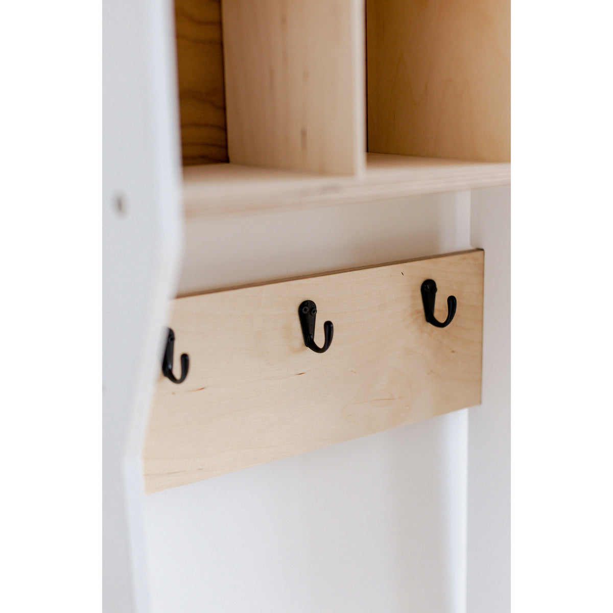 Duck Woodworks White Wardrobe Outerwear Double