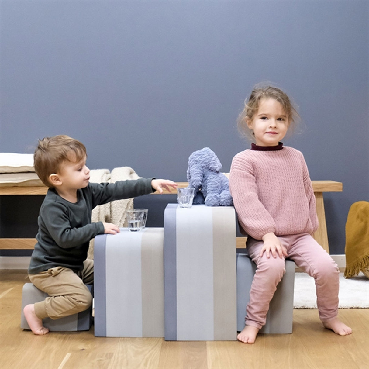 bObles Anteater Cloudy Blue