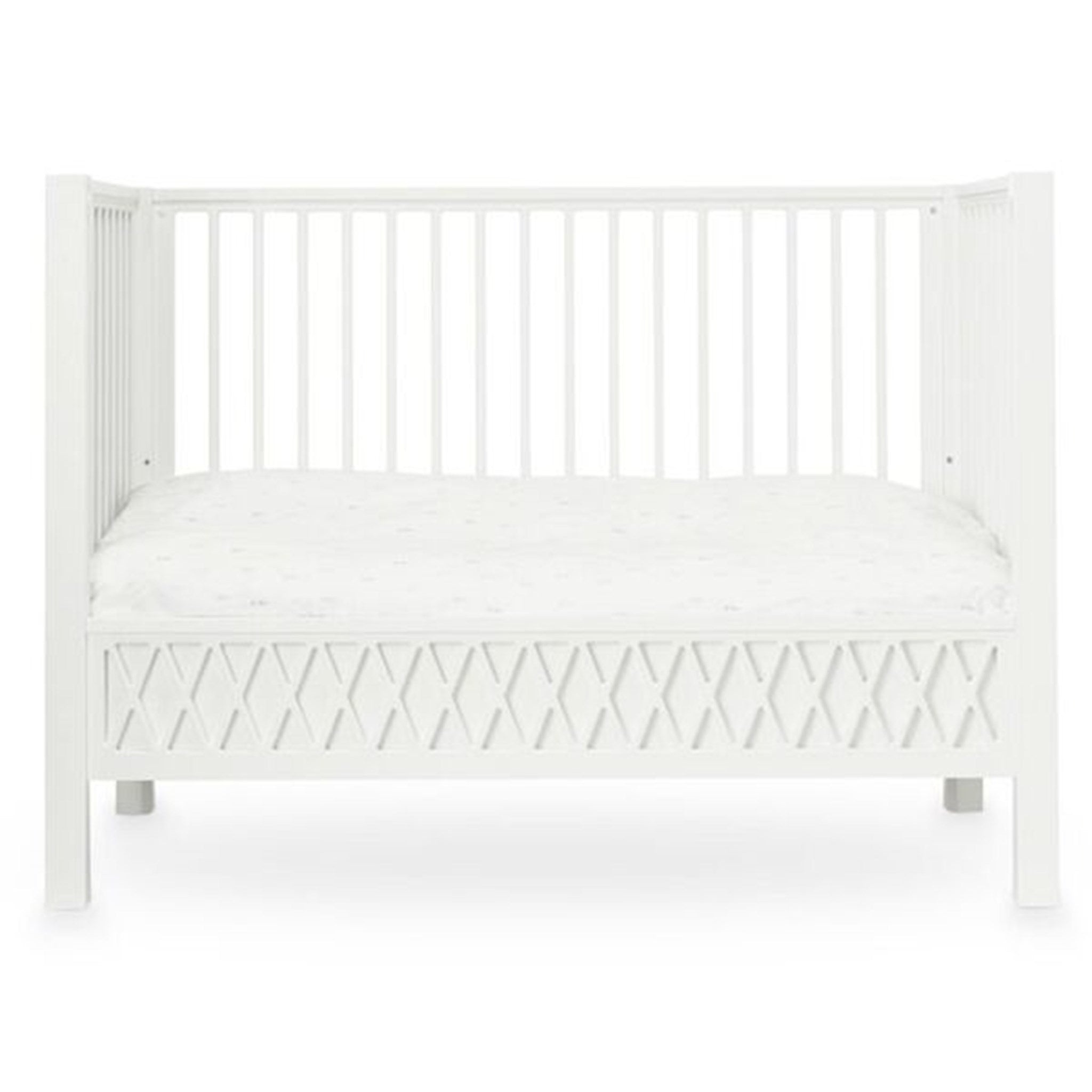 Cam Cam Copenhagen Harlequin Baby Bed White 4