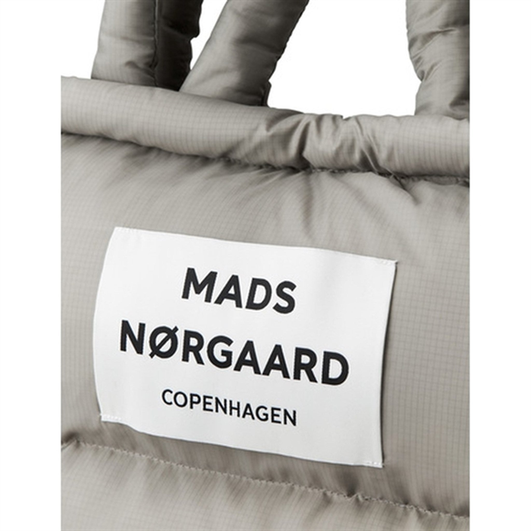 Mads Nørgaard Sheer Ripstop Pillow Bag Laurel Oak 3