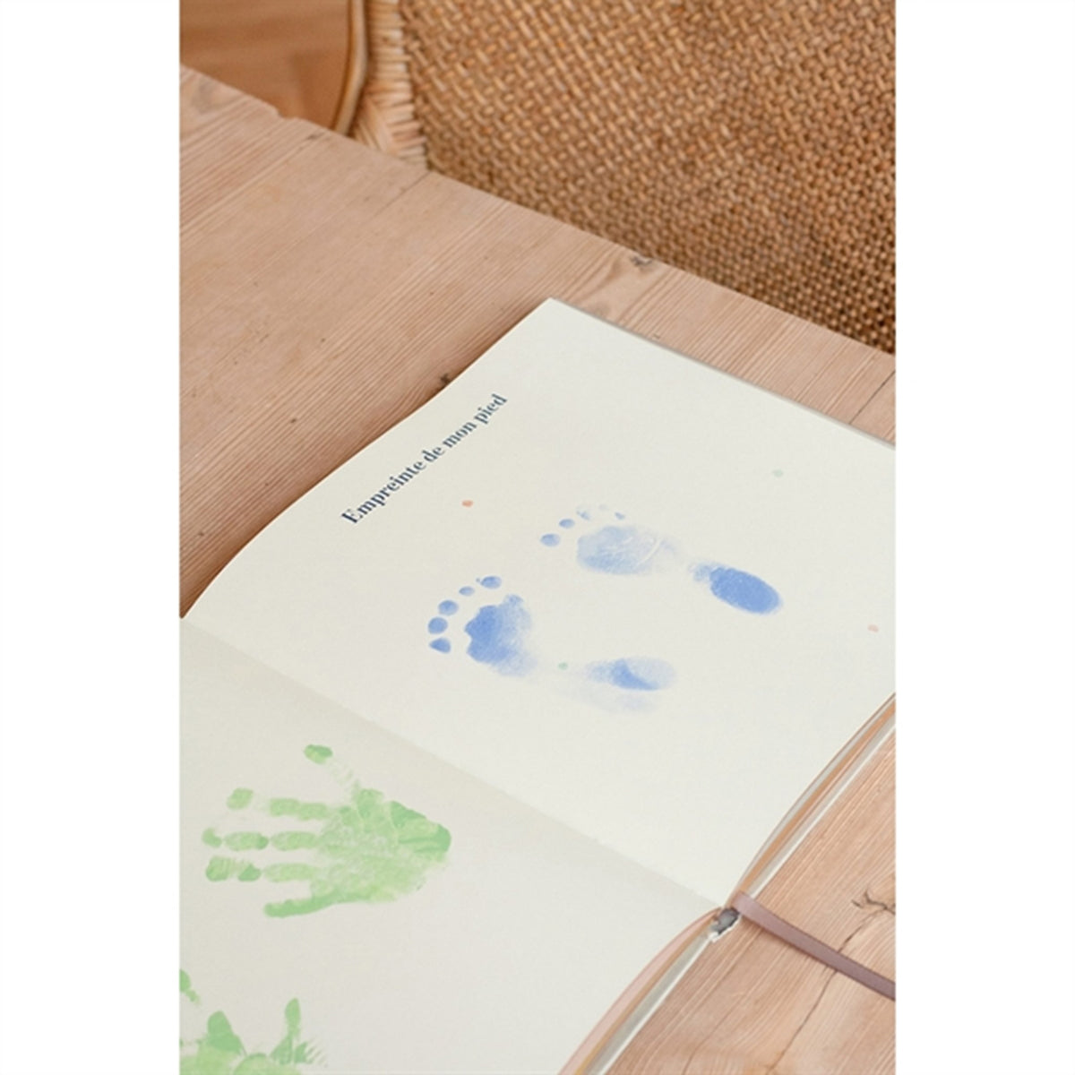 Specialday Hand and Footprint Green